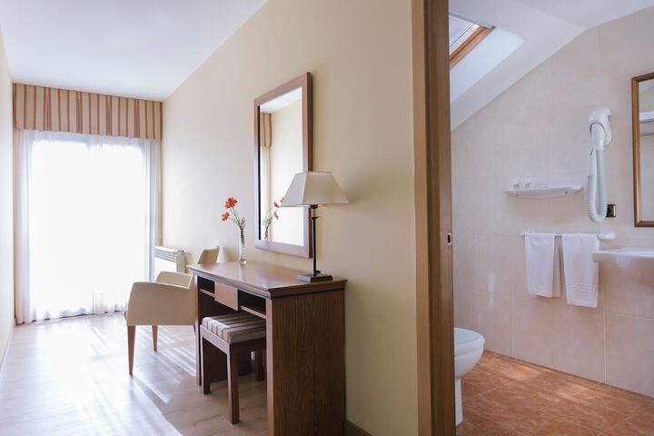 Room 29 of 175