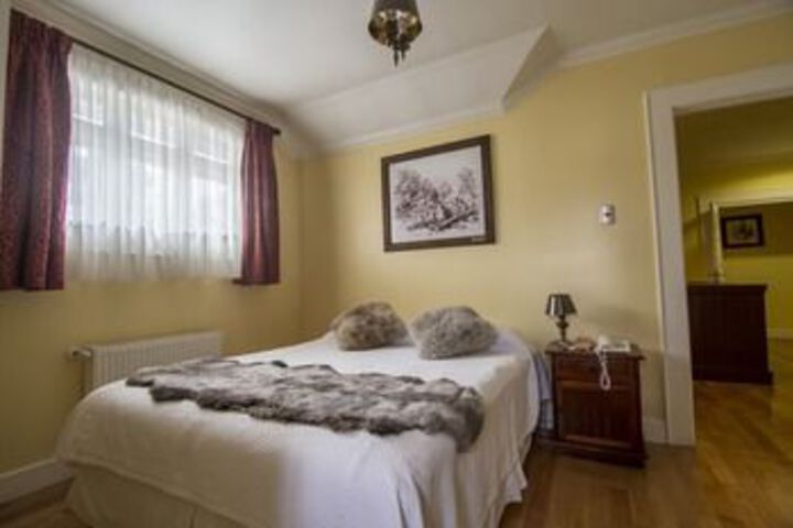 Room 25 of 32
