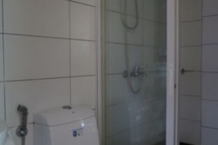 Room 5 of 41