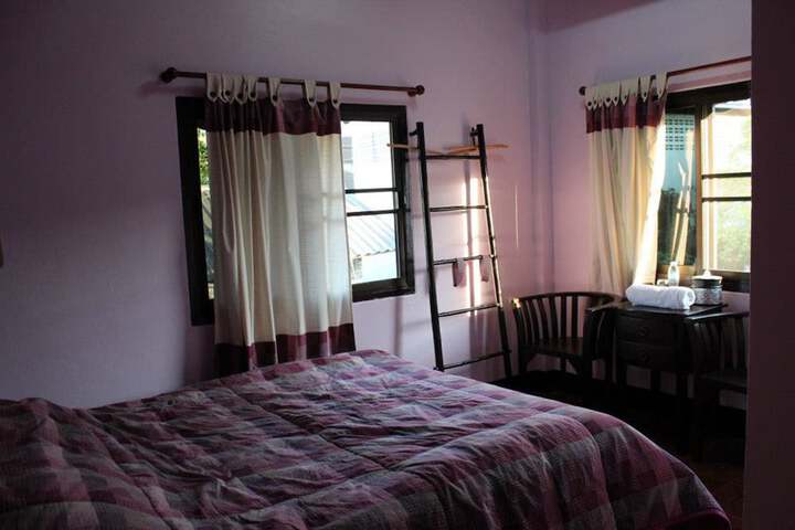 Room 10 of 25