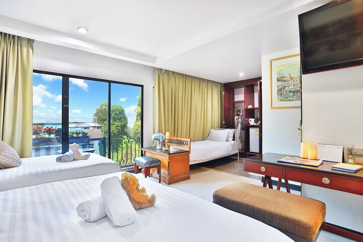 Room 17 of 70