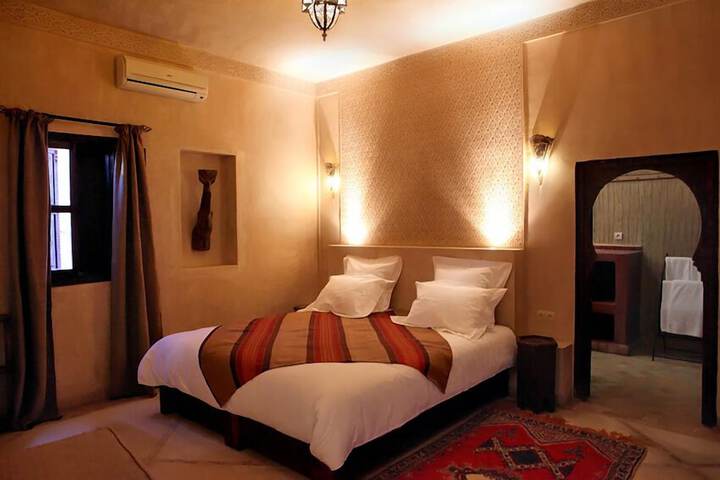 Hotel Interior 134 of 204