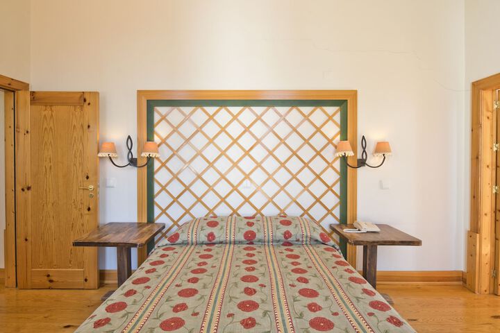 Room 10 of 73