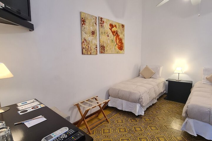 Room 49 of 133