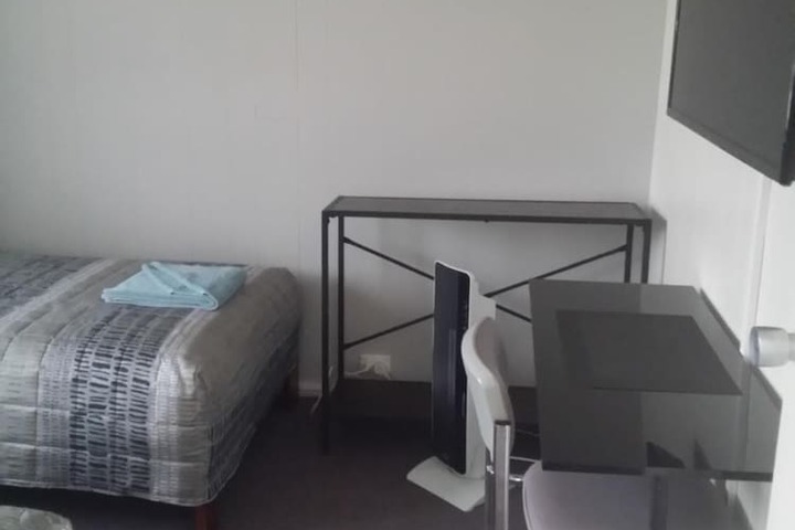 Room 25 of 52