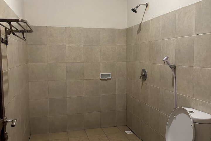 Room 20 of 28