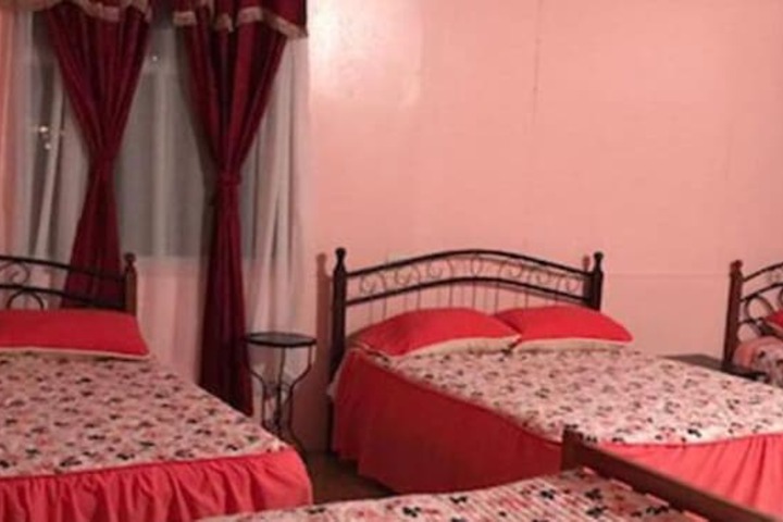Room 13 of 68