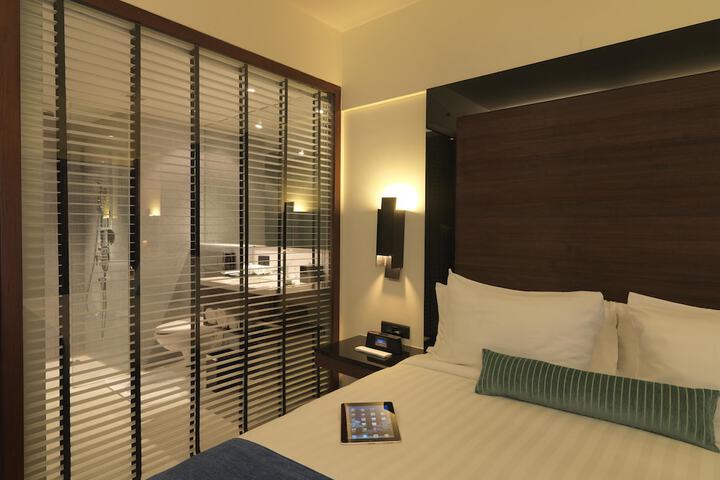 Room 7 of 47