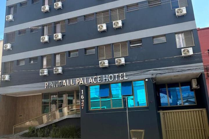 Randall Palace Hotel