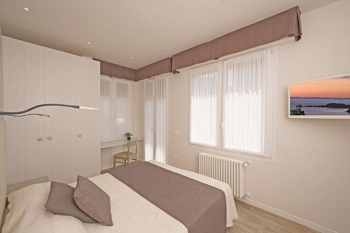 Room 14 of 47