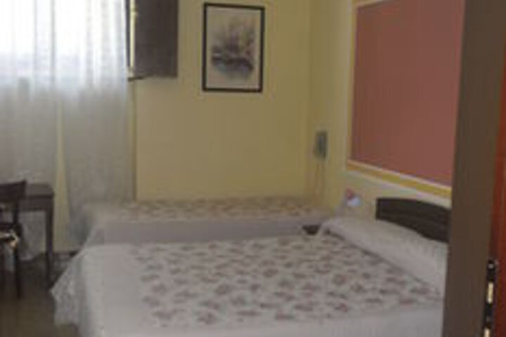 Room 18 of 62