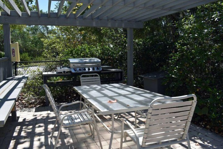 Terrace/Patio 12 of 33