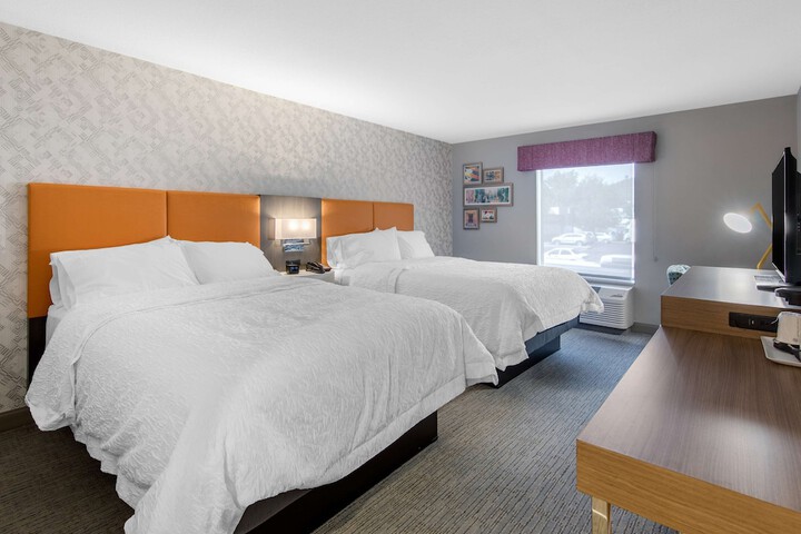 Room 13 of 46