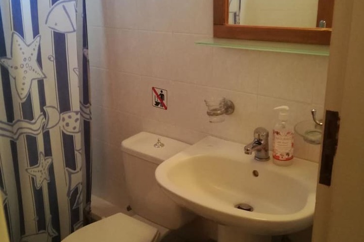 Room 35 of 59