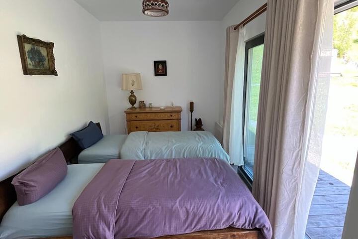 Room 3 of 31