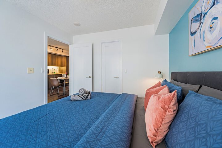Room 20 of 319