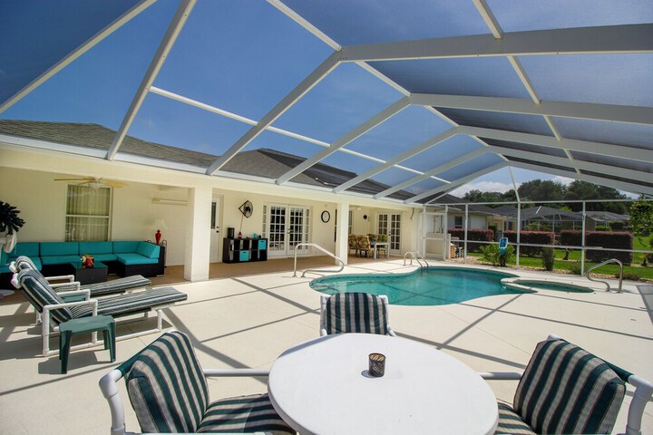 Pool 7 of 11