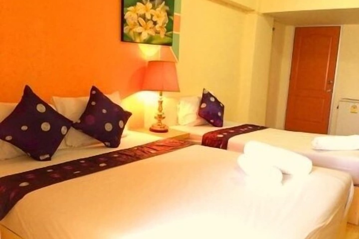 Room 10 of 54