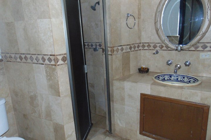 Room 16 of 29