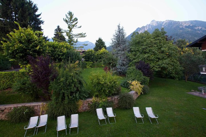 Sundeck 20 of 26