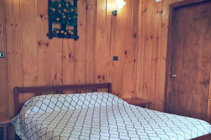 Room 17 of 90