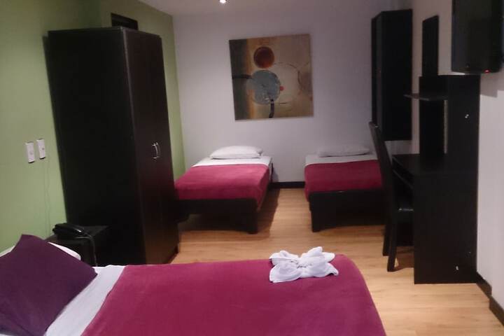 Room 7 of 38