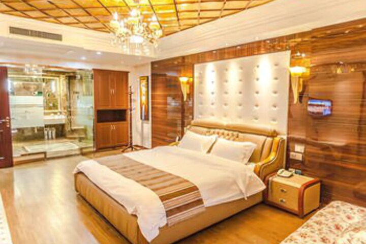 Yuanlai Hotel