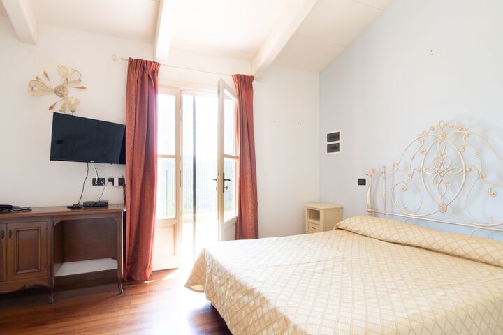 Room 20 of 95