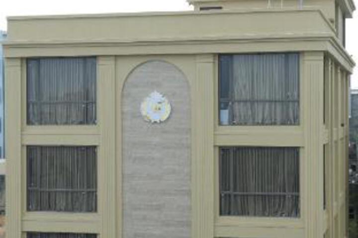 Hotel 8 of 12