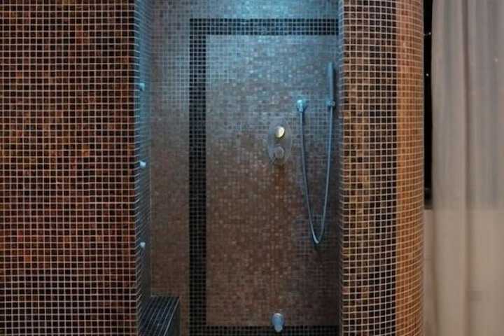 Vichy shower