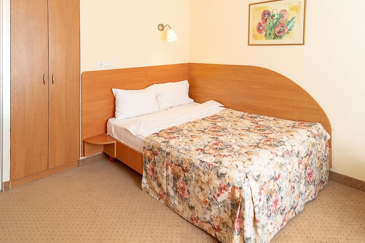 Room 14 of 47