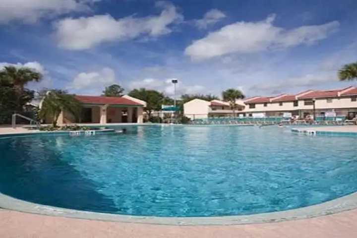 Pool 5 of 12