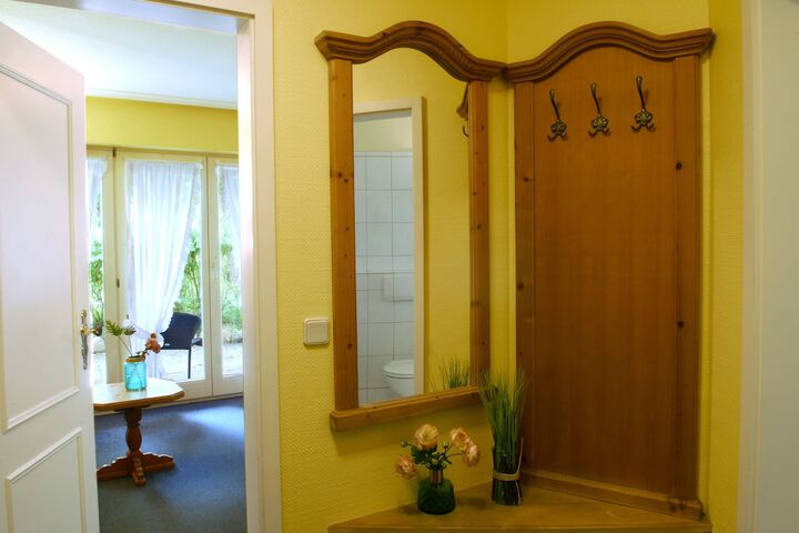 Room 27 of 72