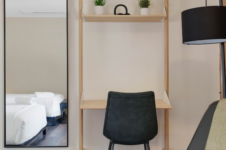 Luxury Room 2 Queen Beds Ground Floor (3 of 6)
