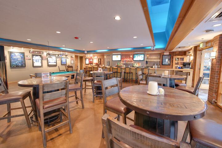 Sports bar