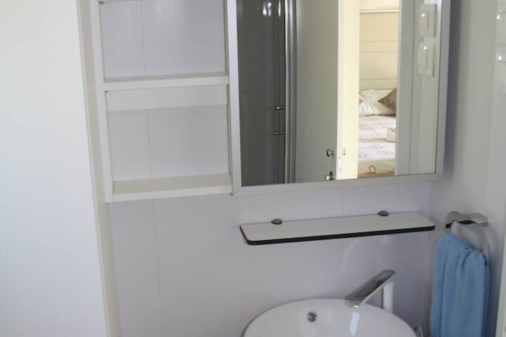 Room 14 of 59