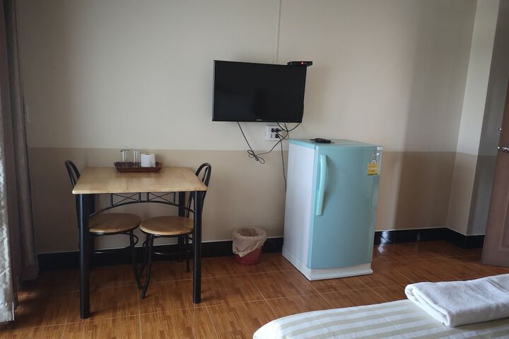 Room 11 of 21