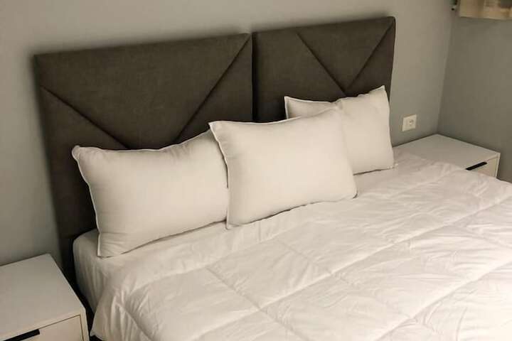 Room 15 of 25