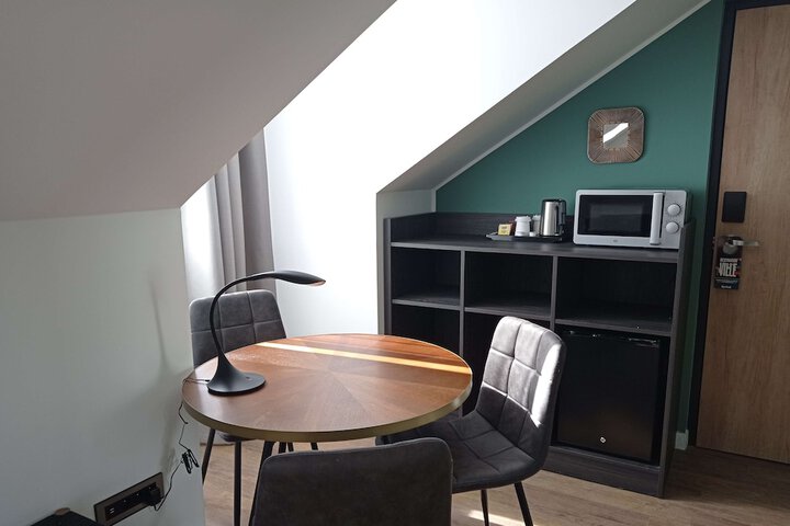 Room 21 of 113