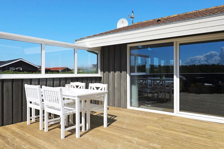 Terrace/Patio 15 of 30