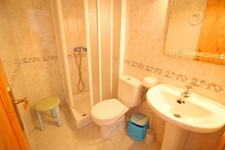 Room 4 of 7