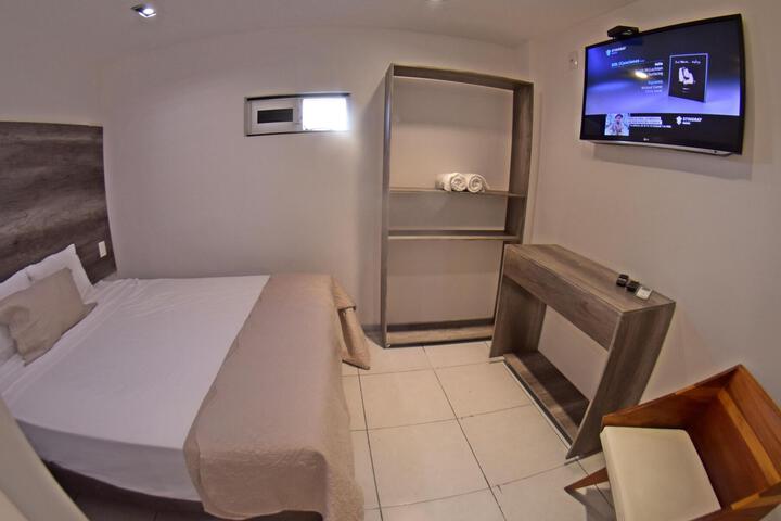 Room 5 of 35