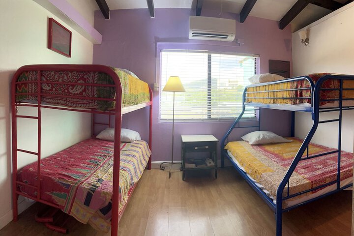 Room 2 of 81