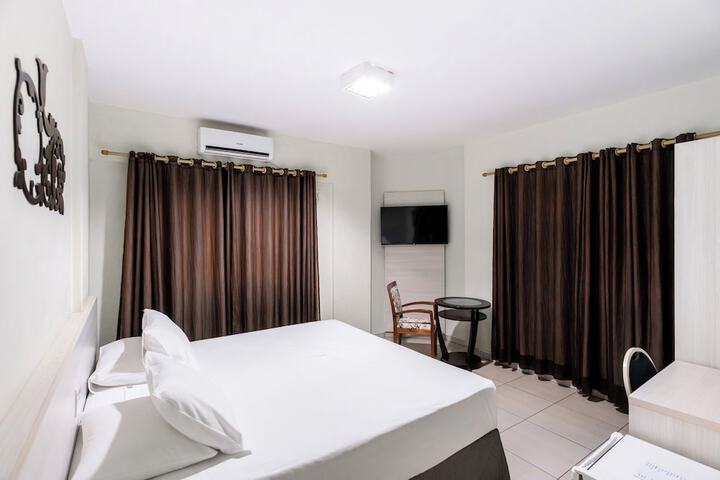 Room 3 of 45