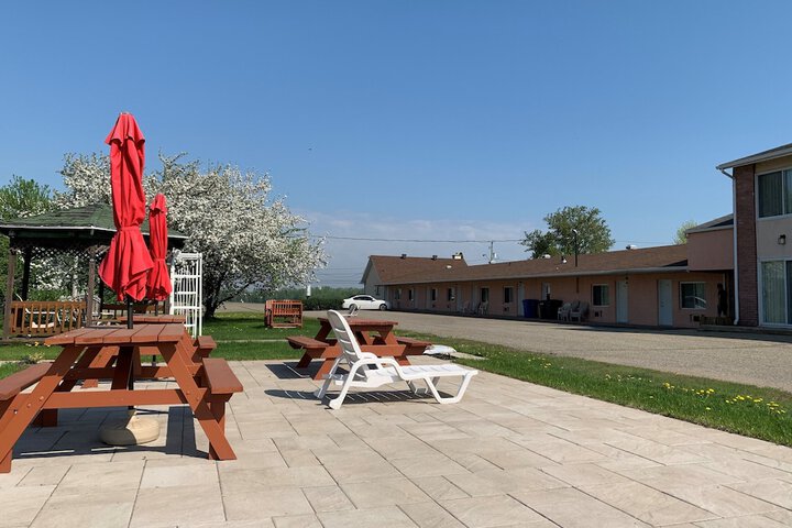 Terrace/Patio 20 of 37