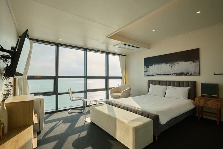 Room 63 of 224