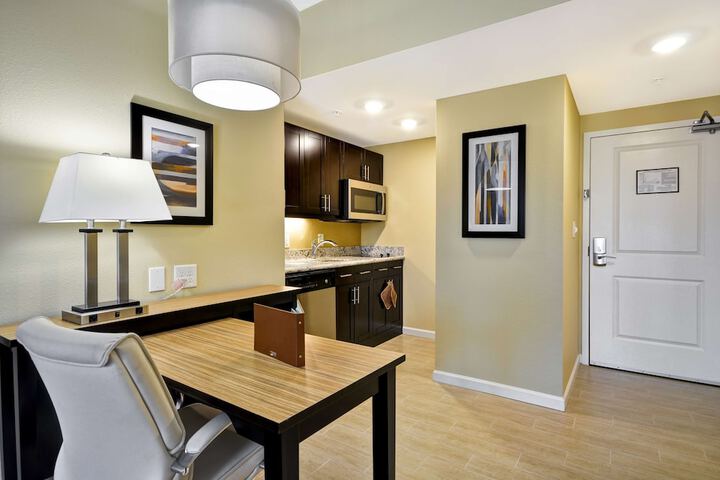 1 King Bed Studio Suite (8 of 19)