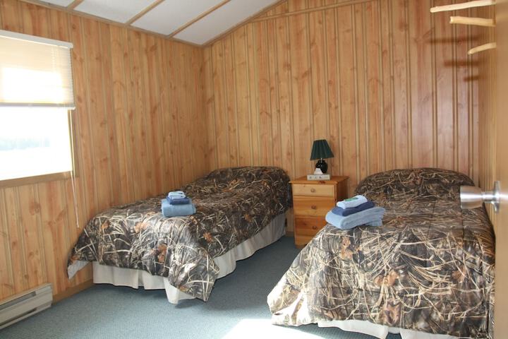 Room 4 of 38