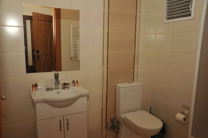 Room 17 of 21