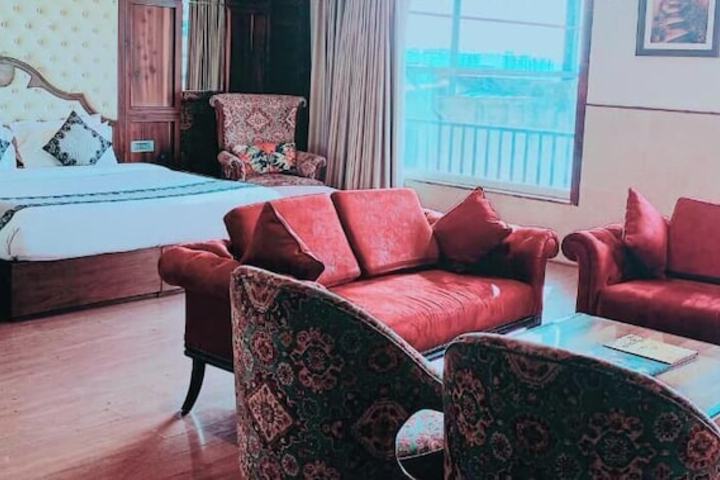 Room 26 of 45